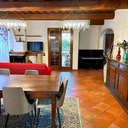 Giovannino Tra Firenze, Arezzo E Siena * Terranuova Bracciolini