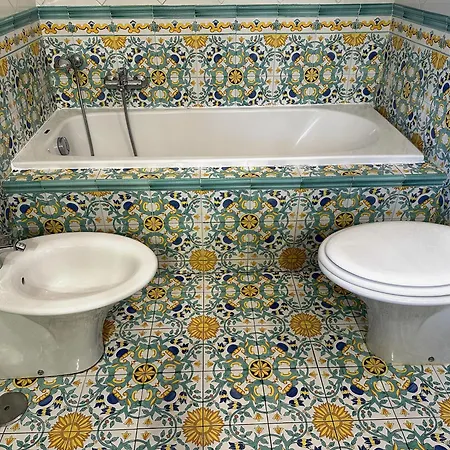 Giovannino Tra Firenze, Arezzo E Siena